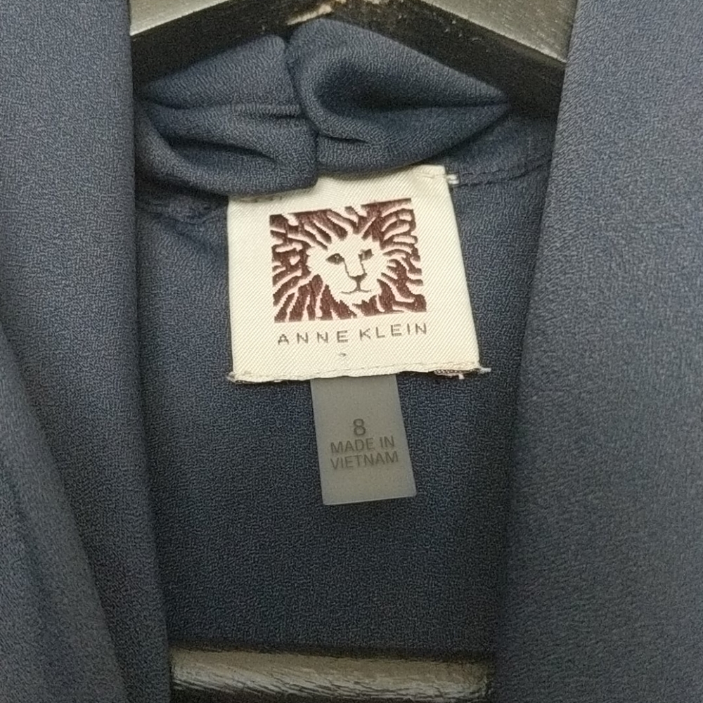 Anne Klein Tops - Picture 6 of 7